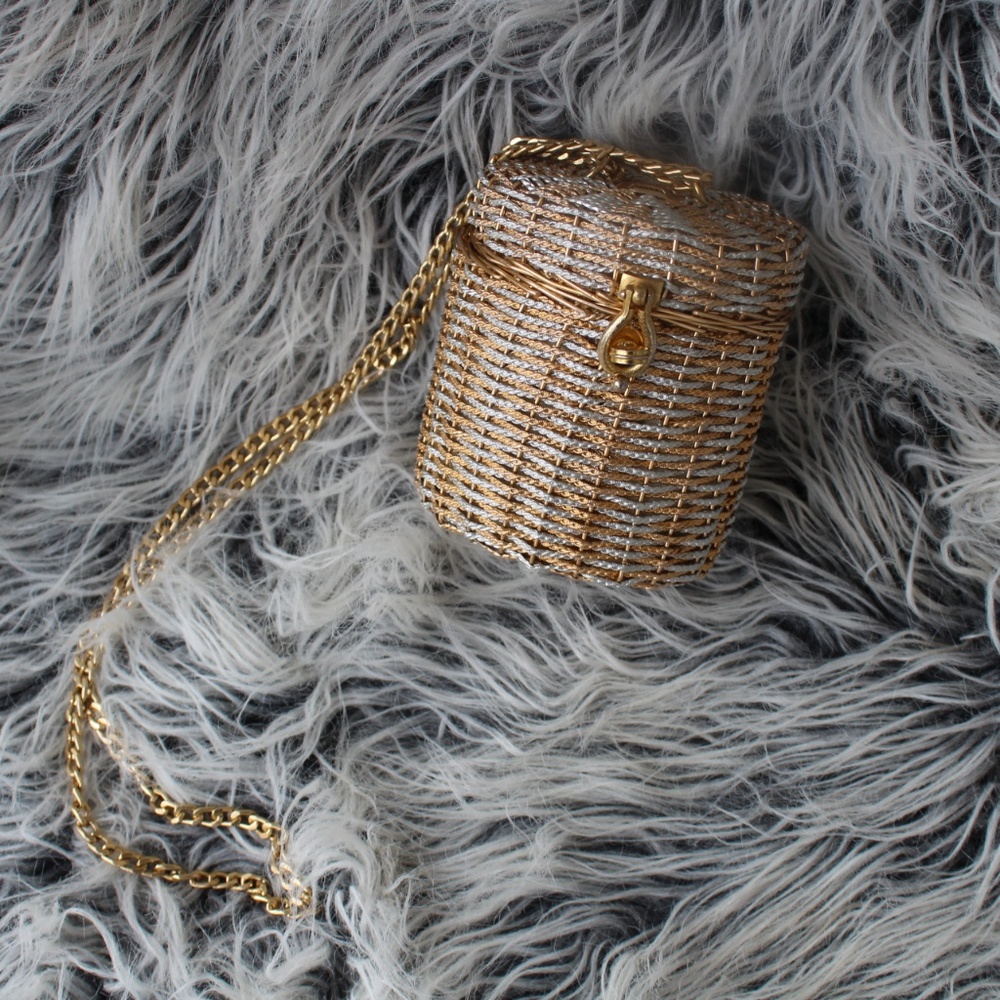 Awesome and strange bag! Wicker!